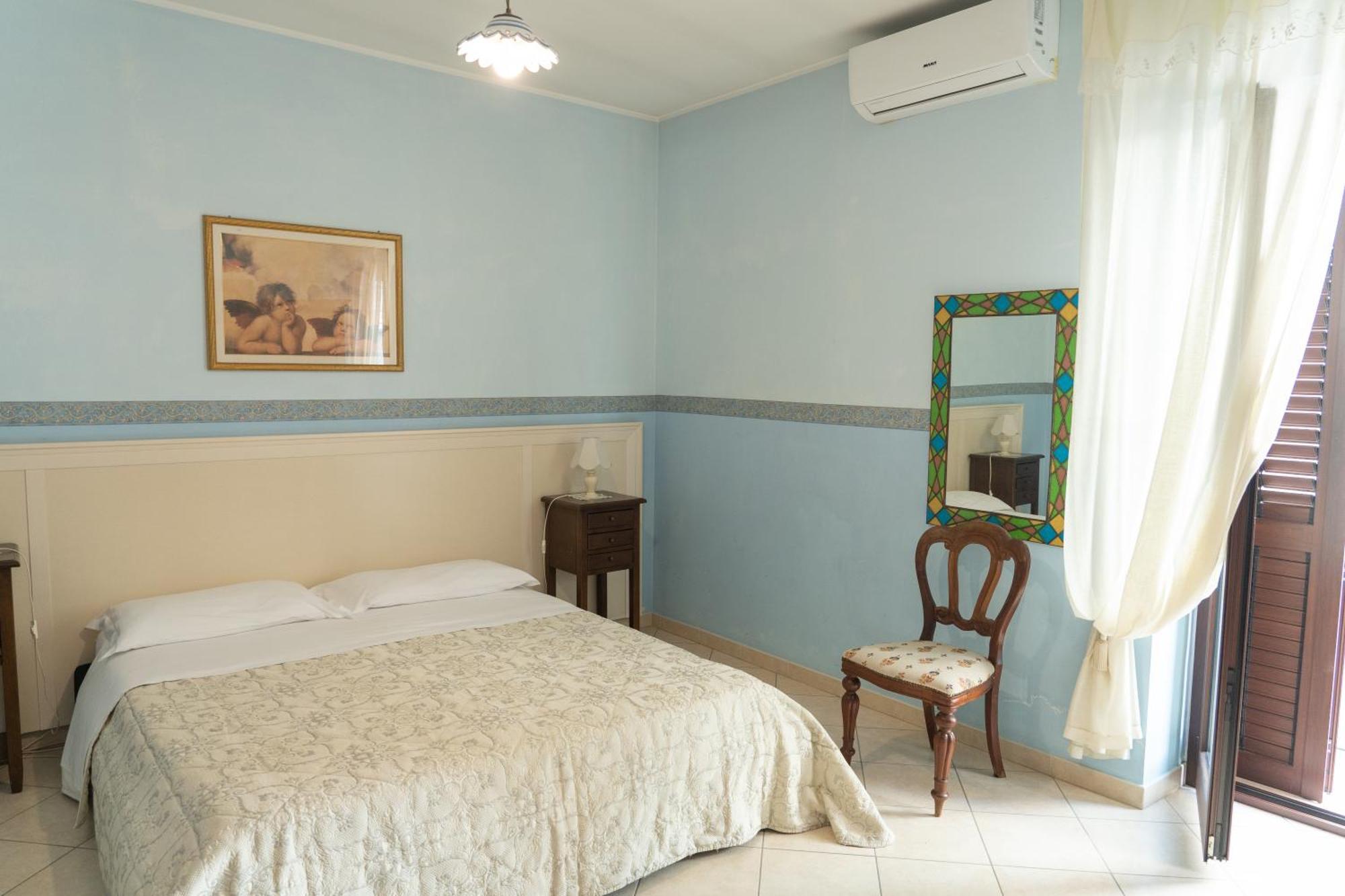 B&B Iris 라테르자 외부 사진