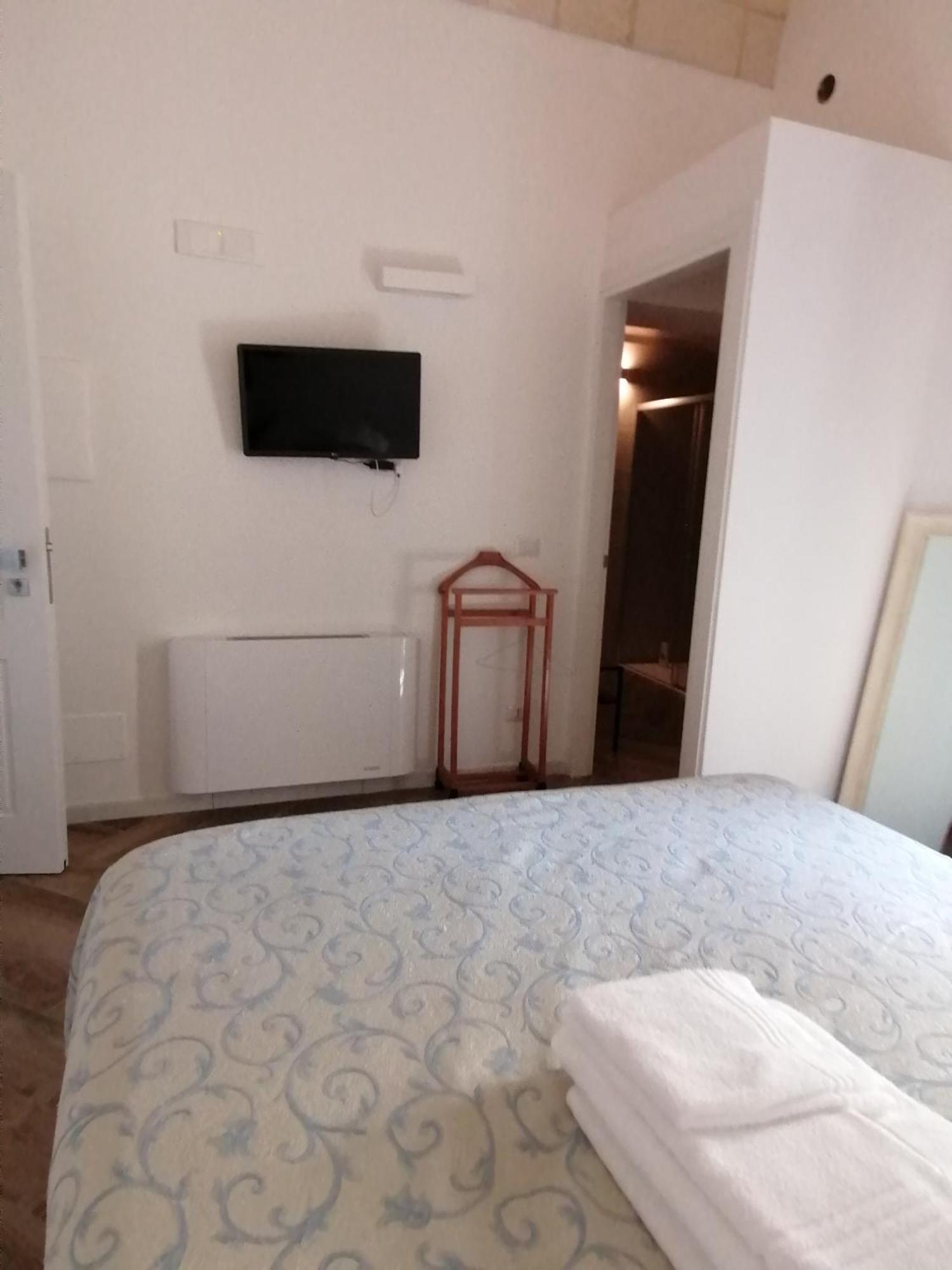 B&B Iris 라테르자 외부 사진