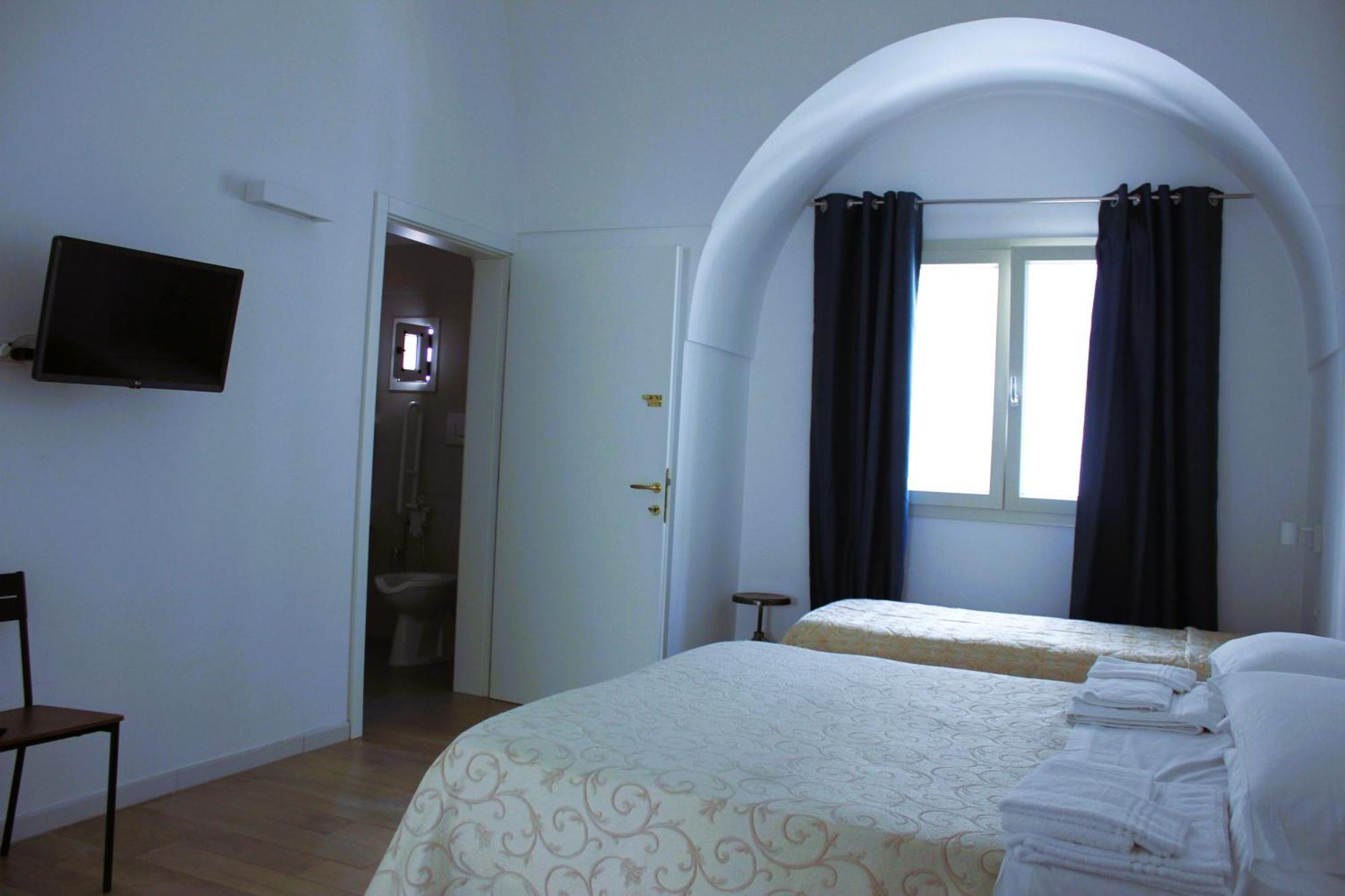 B&B Iris 라테르자 외부 사진